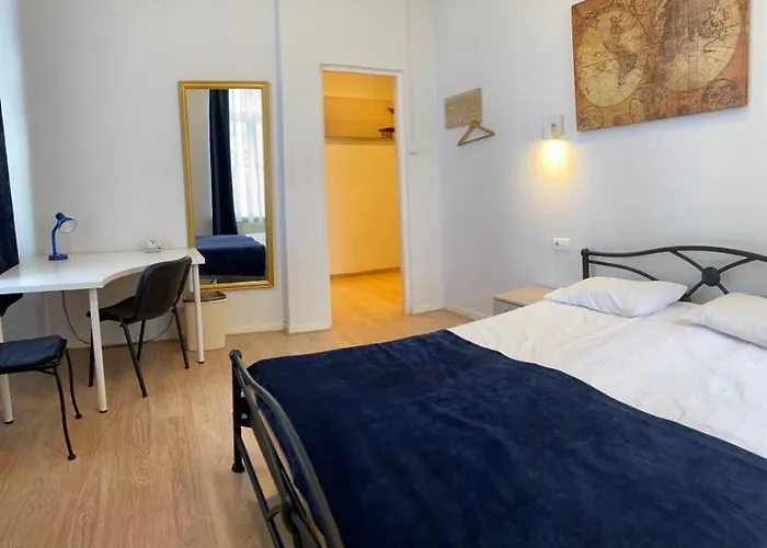 Hotel Aquamarine - Lauluvaeljak