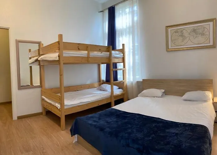 Aquamarine - Lauluvaeljak * Tallin