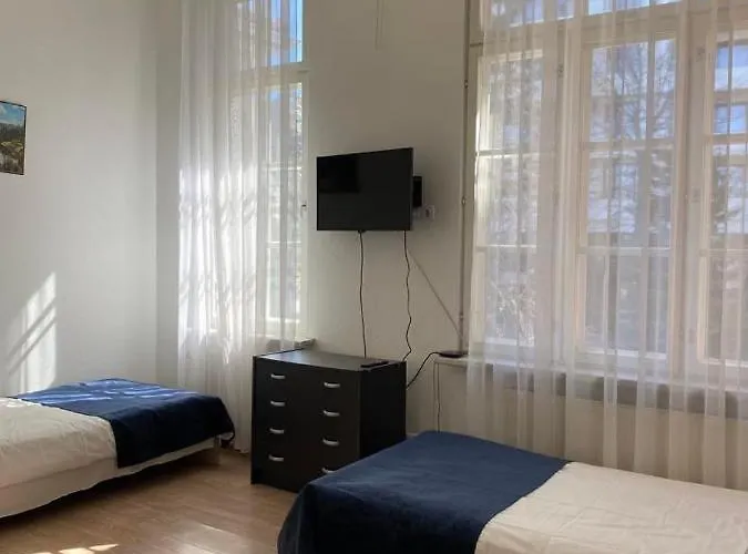 Aquamarine - Lauluvaeljak Hotel *