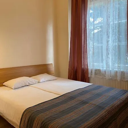 Aquamarine - Lauluvaeljak Hotell Tallinn