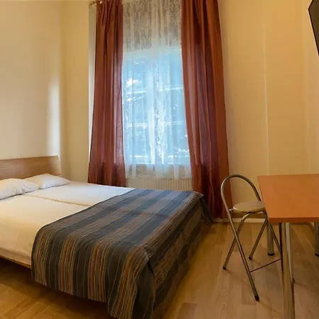 Aquamarine - Lauluvaeljak Hotell Tallinn