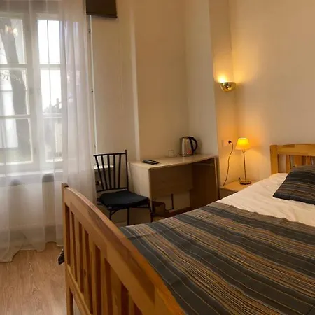 Aquamarine - Lauluvaeljak Hotell