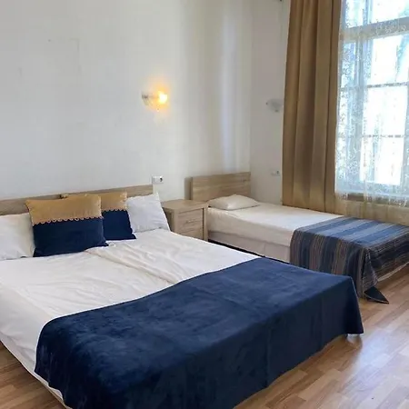 Hotell Aquamarine - Lauluvaeljak *