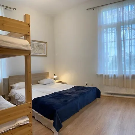 Hotell Aquamarine - Lauluvaeljak Tallinn