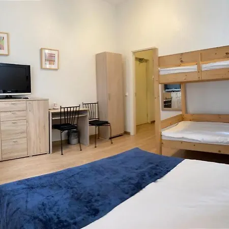 Aquamarine - Lauluvaeljak * Tallinn